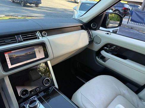 Used 2018 Land Rover Range Rover Supercharged AWD/4WD image 64