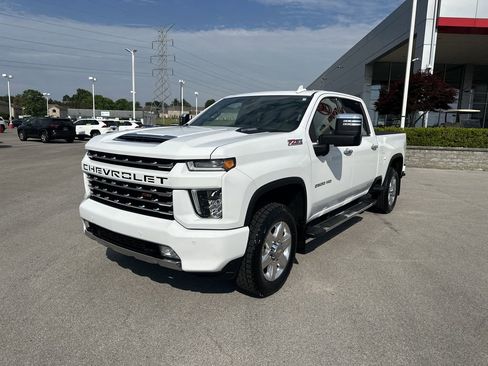Used 2022 Chevrolet Silverado 2500 LTZ w/ Z71 Chrome Sport Edition AWD/4WD image 4