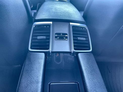 Used 2013 Porsche Panamera 4S image 18