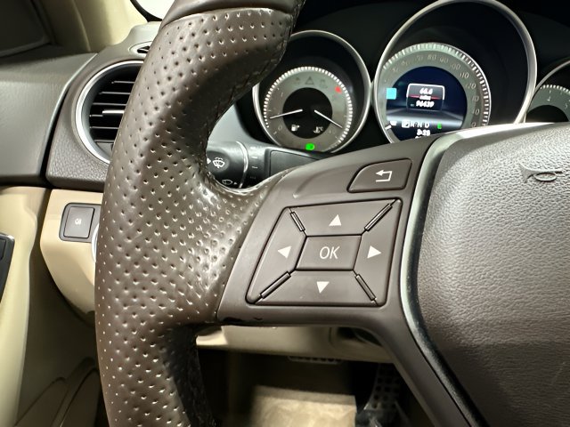 Used 2013 Mercedes-Benz C 300 4MATIC Sedan image 17