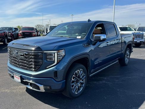 New 2026 GMC Sierra 1500 Denali Ultimate AWD/4WD image 13