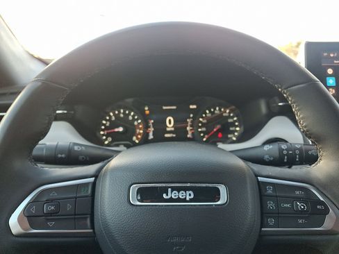 Certified 2024 Jeep Compass Limited image 20