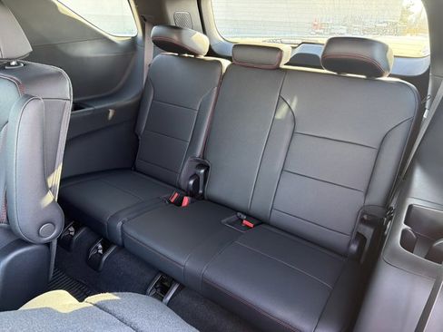 New 2026 Chevrolet Traverse RS w/ LPO, Floor Liner Package image 26