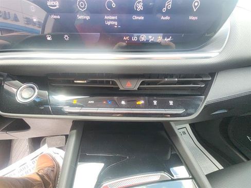 Used 2024 Buick Envision Preferred AWD/4WD image 24