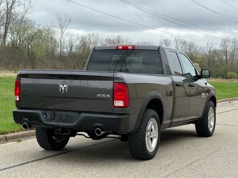 Used 2015 RAM 1500 Express AWD/4WD image 23