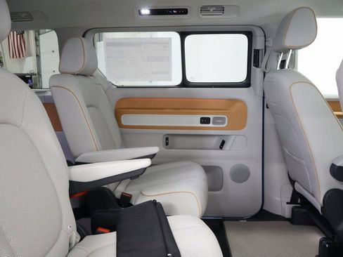 New 2025 Volkswagen ID. Buzz Pro S Plus AWD/4WD image 24