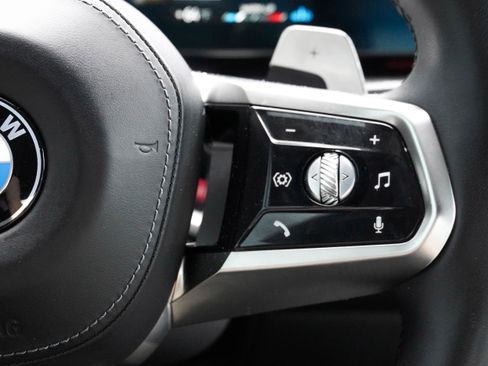 Certified 2023 BMW 760i xDrive 760i xDrive w/ Executive Package image 23