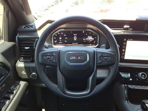 Used 2026 GMC Sierra 1500 AT4 w/ AT4 Premium Package AWD/4WD image 17