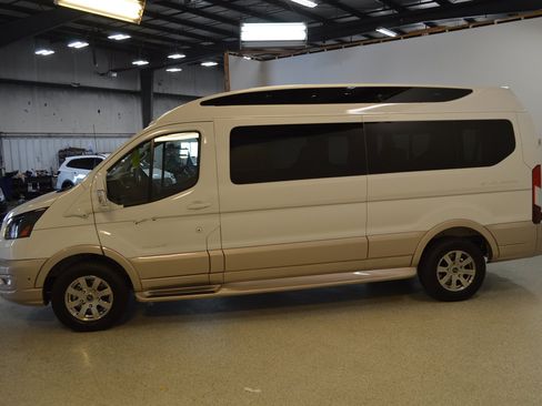 New 2026 Ford Transit 150 Low Roof image 6