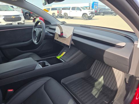 Used 2025 Tesla Model 3 Long Range AWD/4WD image 25