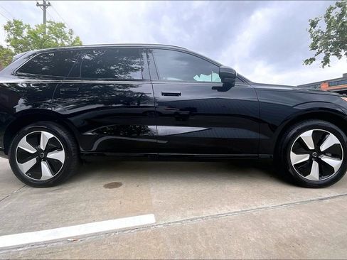 New 2026 Volvo EX90 Plus AWD/4WD image 14