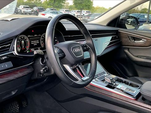 Used 2022 Audi Q8 Premium Plus w/ Premium Plus Package AWD/4WD image 23