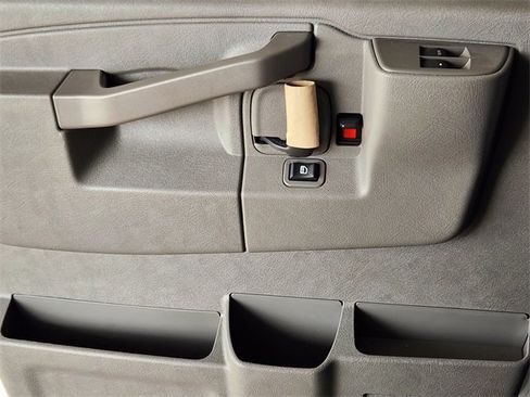 New 2025 Chevrolet Express 3500 1WT w/ Power Convenience Package image 23