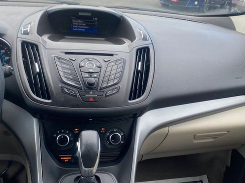 Used 2016 Ford Escape SE AWD/4WD image 16