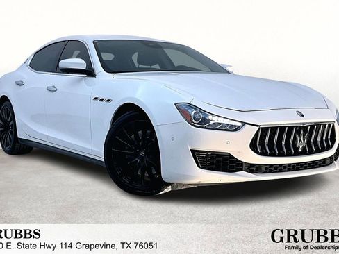 Used 2019 Maserati Ghibli S Q4 image 1