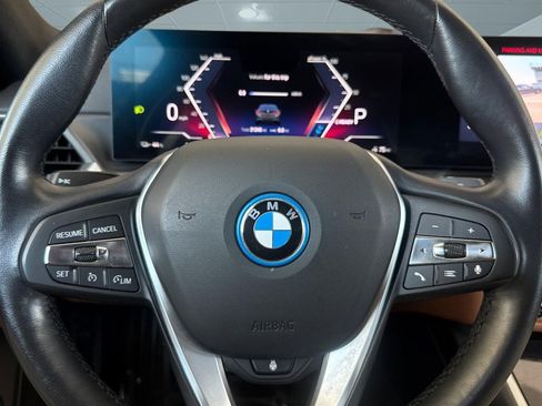 Certified 2023 BMW i4 eDrive35 w/ Premium Package RWD image 16
