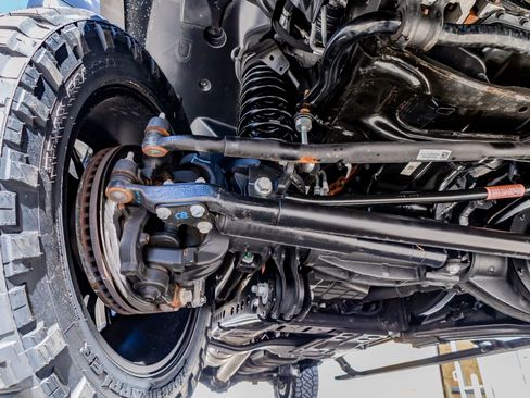 Used 2024 RAM 2500 Limited image 14