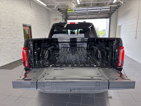 Used 2025 Ford F150 King Ranch w/ FX4 Off-Road Package AWD/4WD image 10