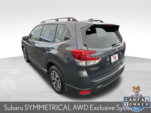 Certified 2023 Subaru Forester Premium image 6
