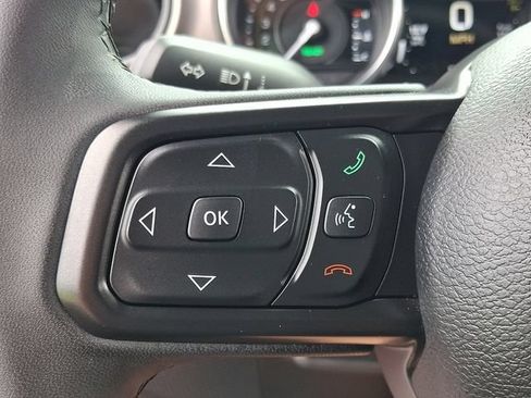 Used 2023 Jeep Wrangler Unlimited AWD/4WD image 21