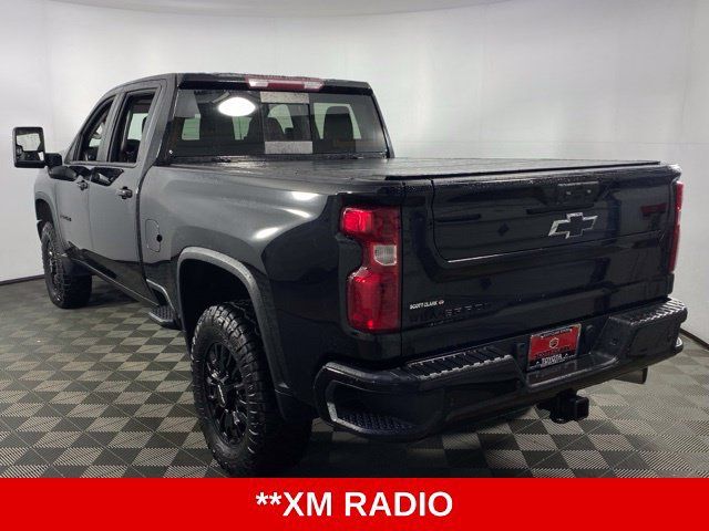 Used 2022 Chevrolet Silverado 2500 LT w/ Midnight Edition AWD/4WD image 6