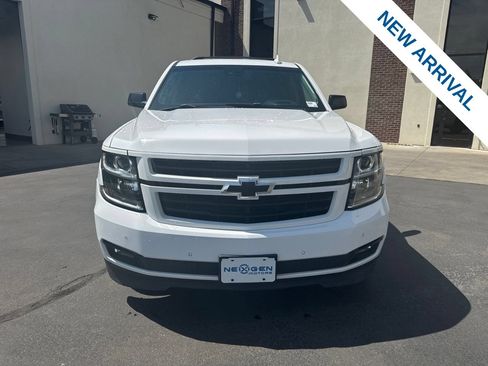 Used 2020 Chevrolet Tahoe Premier AWD/4WD image 2