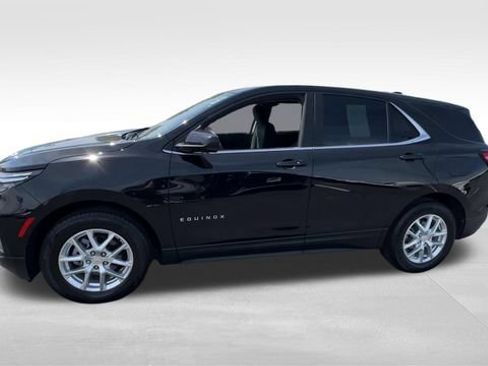 Certified 2022 Chevrolet Equinox LT FWD image 3
