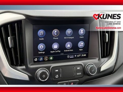 Used 2024 GMC Terrain SLT AWD/4WD image 26