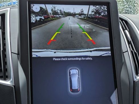 Used 2024 Ford Edge Titanium w/ Titanium Elite Package image 21