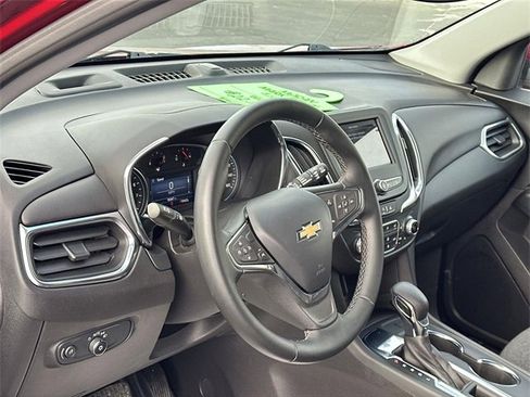 Certified 2024 Chevrolet Equinox LT image 10