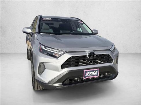 Used 2024 Toyota RAV4 XLE image 3