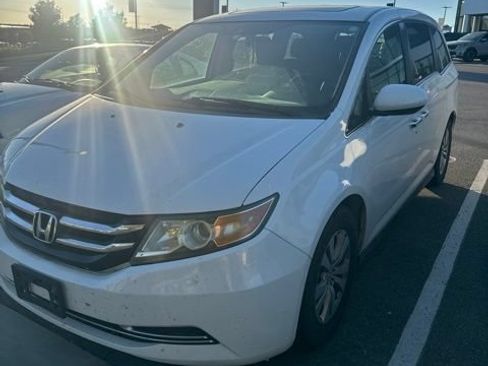Used 2014 Honda Odyssey EX-L image 2