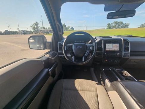 Used 2018 Ford F150 XLT w/ Equipment Group 302A Luxury RWD image 13