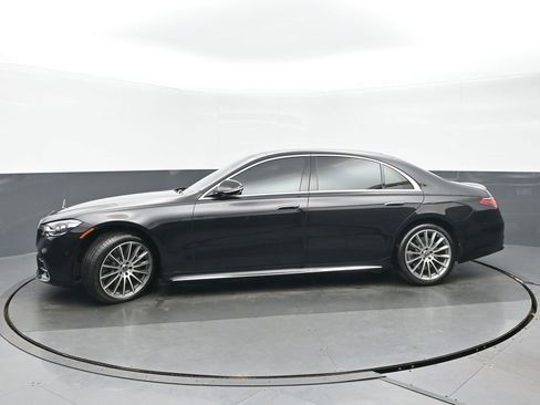 Used 2023 Mercedes-Benz S 580 4MATIC Sedan image 6
