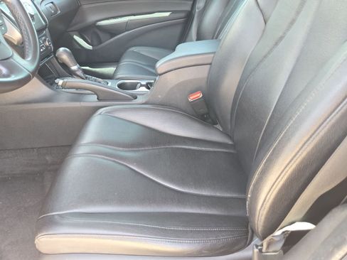 Used 2019 Acura ILX image 14