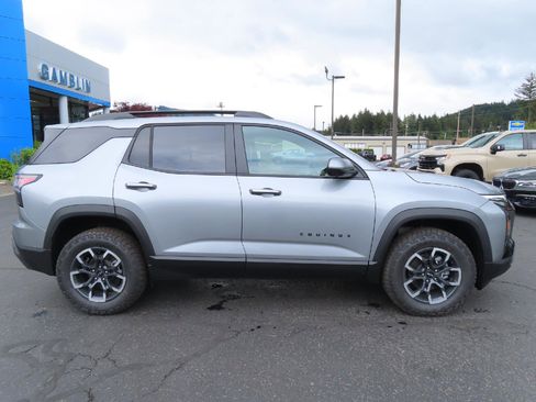 New 2025 Chevrolet Equinox ACTIV w/ Safety and Technology Package image 8