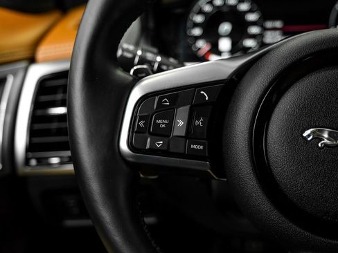 Used 2024 Jaguar F-TYPE R-Dynamic RWD image 15