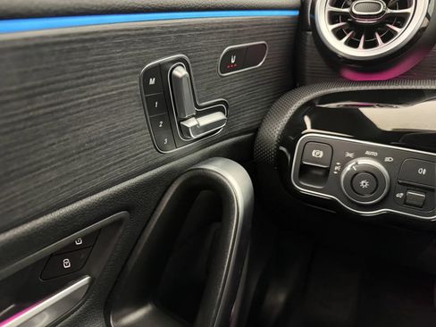 Used 2024 Mercedes-Benz CLA 250 4MATIC image 15