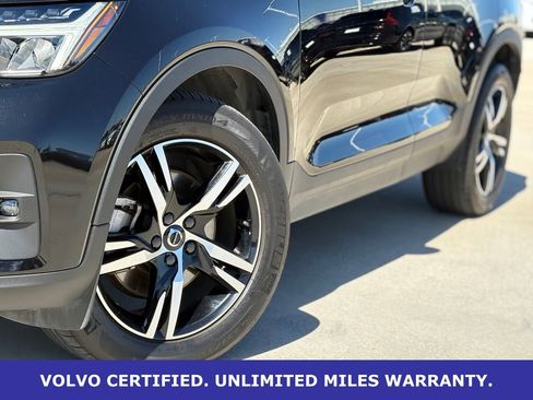 Certified 2023 Volvo XC40 B5 Plus w/ Protection Package Premier image 10