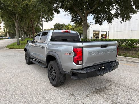 Used 2023 Chevrolet Colorado Trail Boss AWD/4WD image 3