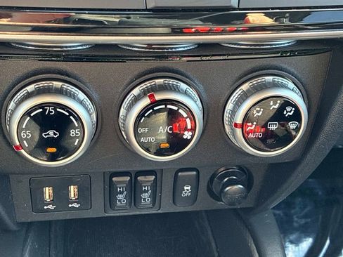 Used 2025 Mitsubishi Outlander Sport ES AWD/4WD image 34