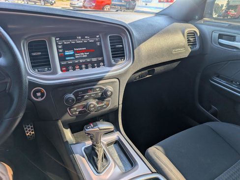 Used 2019 Dodge Charger R/T RWD image 23