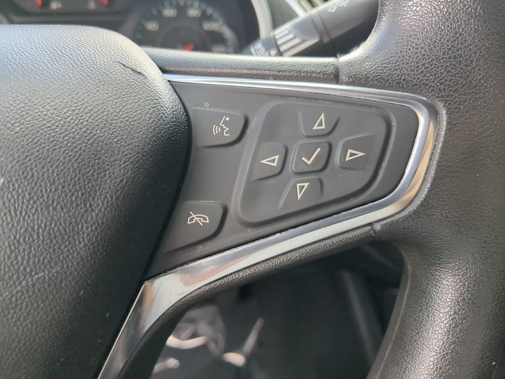 Used 2018 Chevrolet Malibu LS FWD image 24
