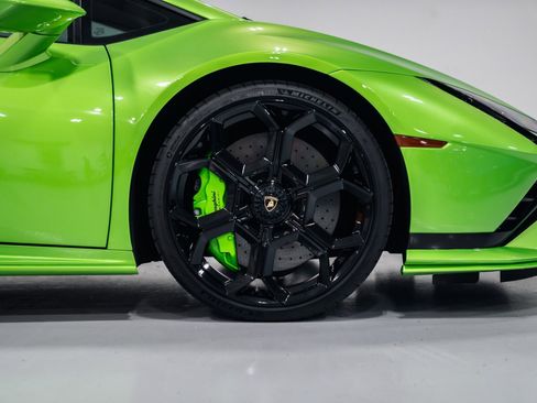 Used 2023 Lamborghini Huracan Tecnica RWD image 31