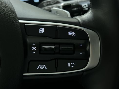 Used 2023 Kia Sportage EX AWD/4WD image 30
