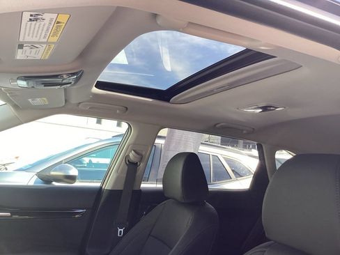 Used 2025 Kia Seltos EX w/ EX Sunroof Package AWD/4WD image 19