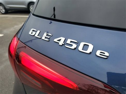 Used 2025 Mercedes-Benz GLE 450e 4MATIC image 10