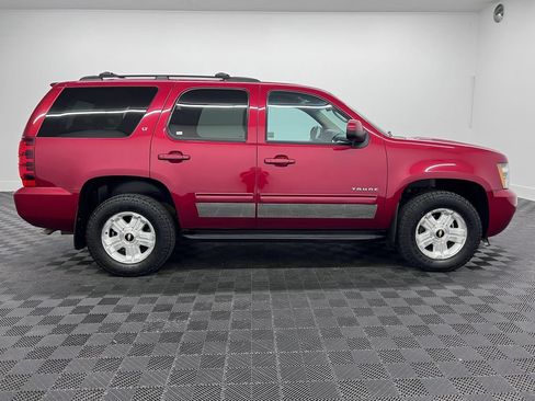 Used 2013 Chevrolet Tahoe LT w/ Luxury Package AWD/4WD image 8