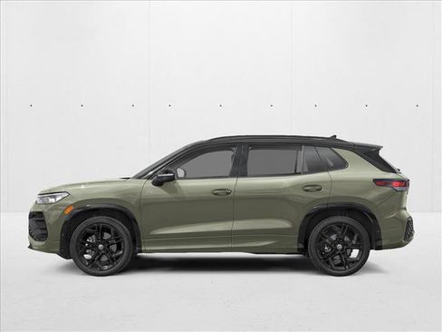 New 2026 Volkswagen Tiguan SE R-Line FWD image 3