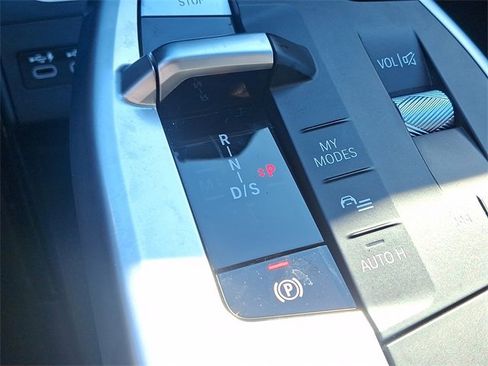 Used 2023 BMW X1 xDrive28i w/ Premium Package image 15